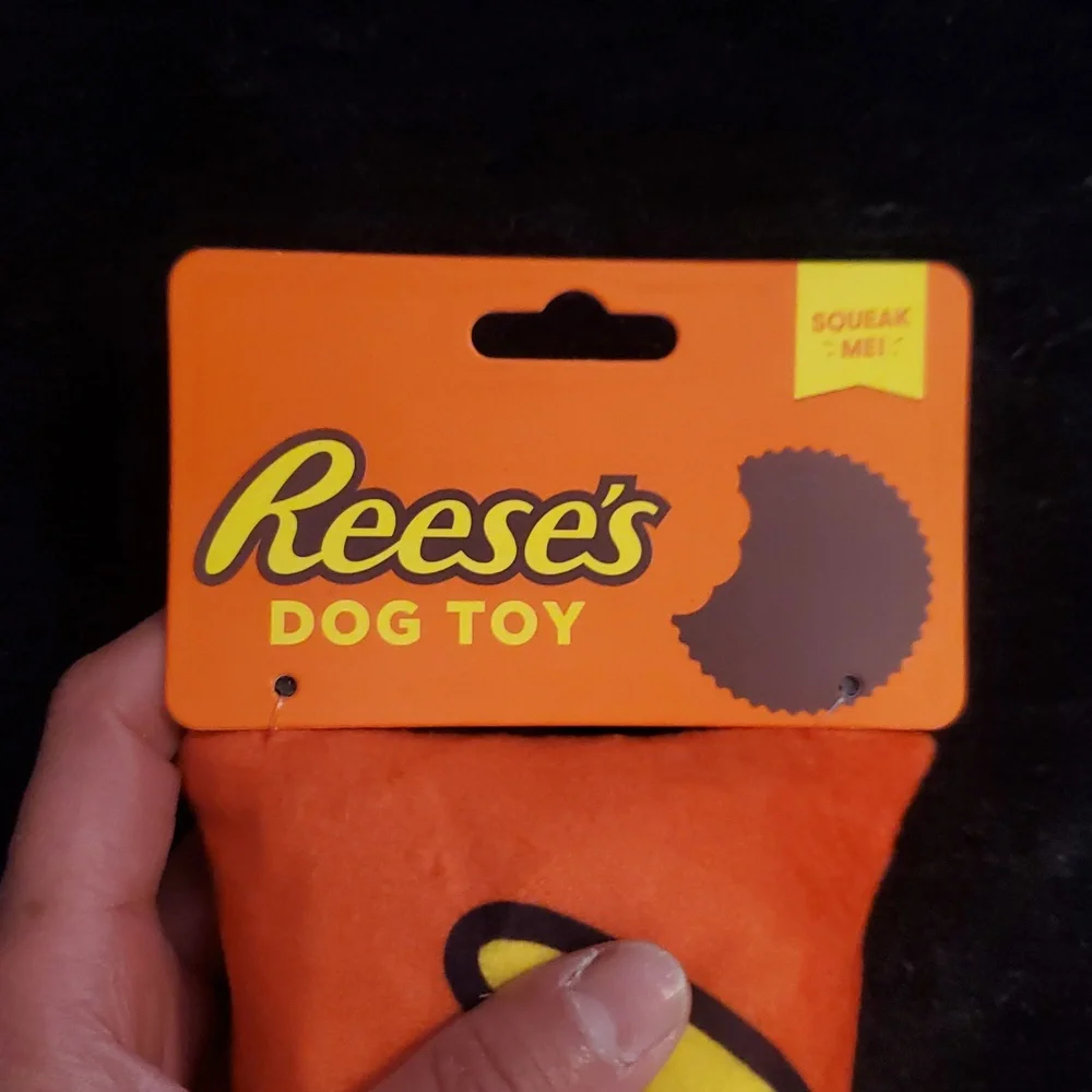 🐕  HERSHEY'S REESE'S DOG CRINKLE TOY 🐕 BRAND NEW